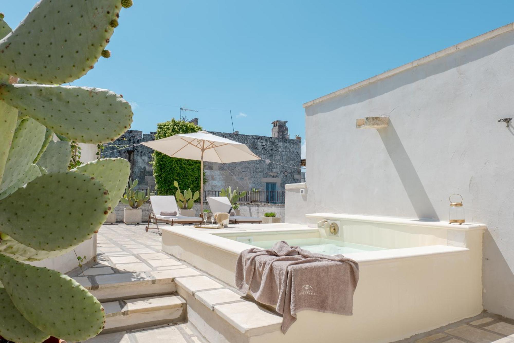 Palazzo Angelica - Luxury Retreat Otranto Giurdignano Exterior foto